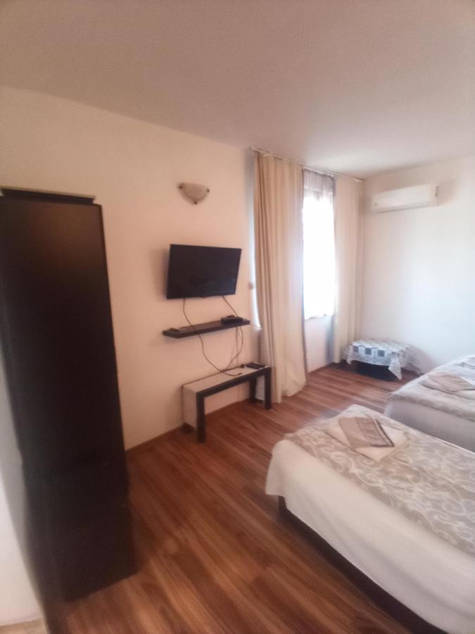 Стаи За Гости Алба Kazanlŭk Dış mekan fotoğraf